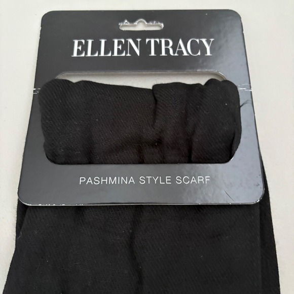 Ellen Tracy Black Pashmina Style Scarf 100% Viscose Fringe Wrap RN 105797 NEW - Picture 2 of 7